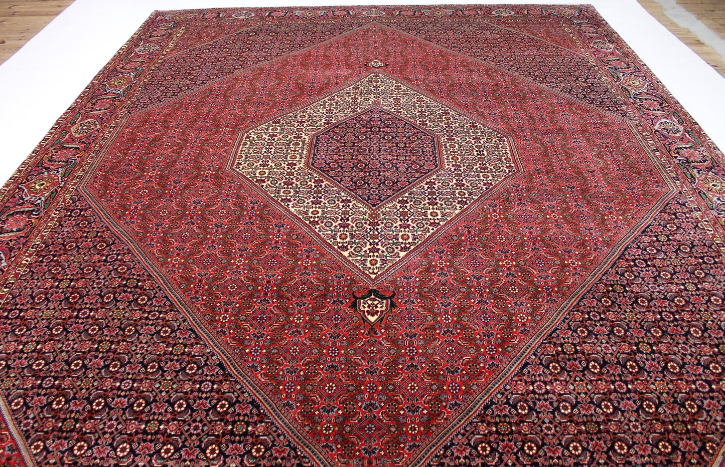 Bidjar Tekab