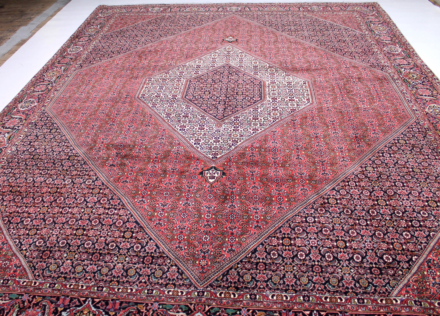 Bidjar Tekab
