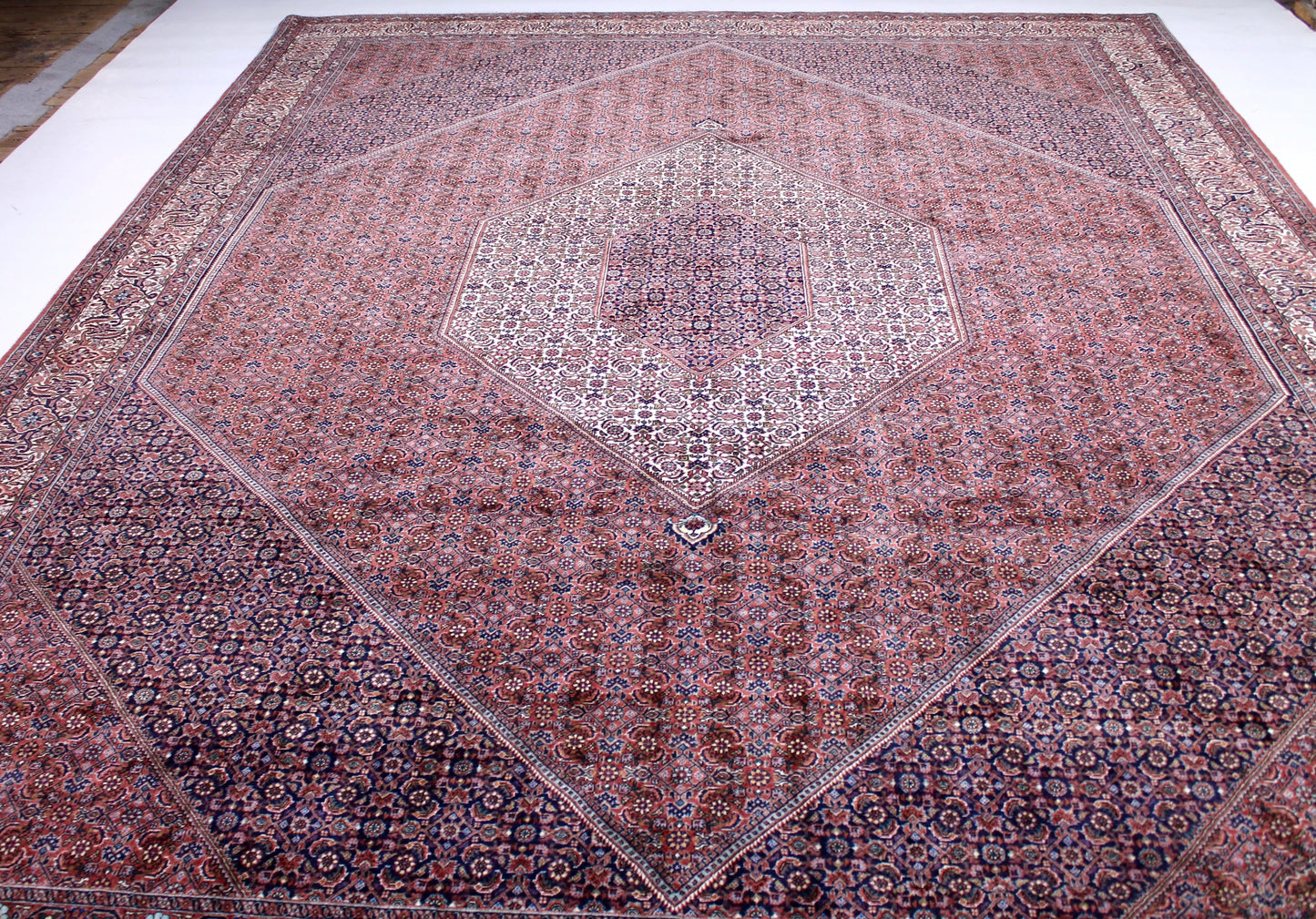 Bidjar Tekab