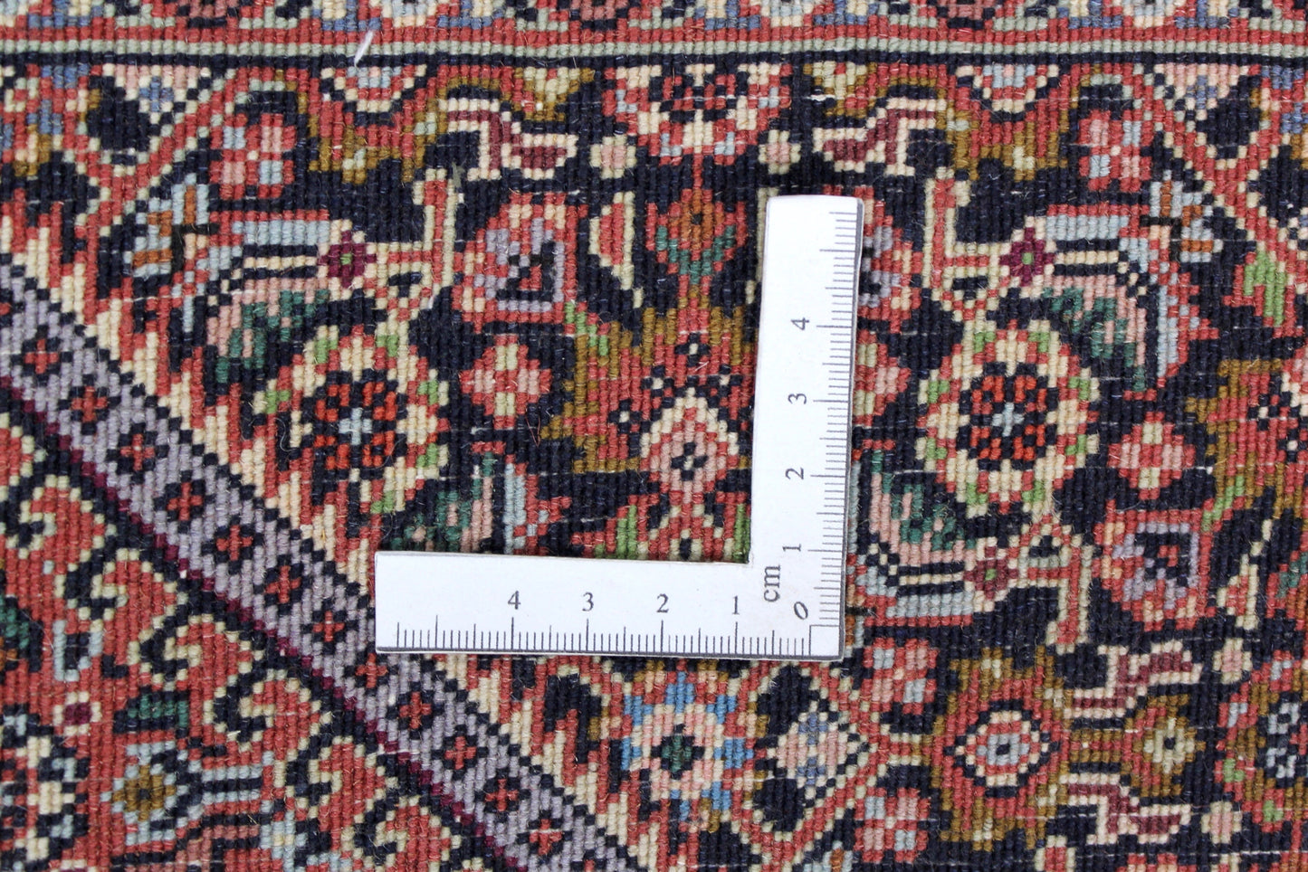 Bidjar tekab