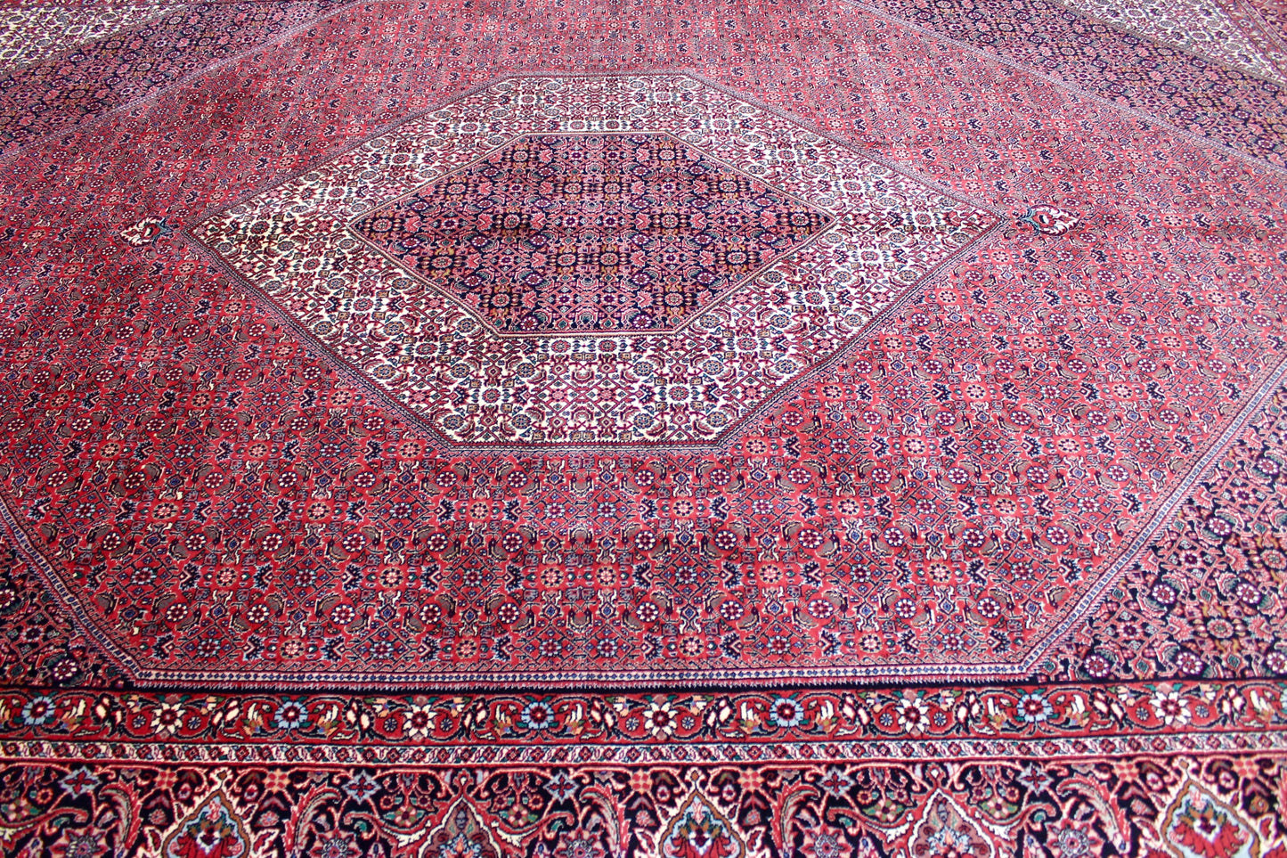 Bidjar Tekab