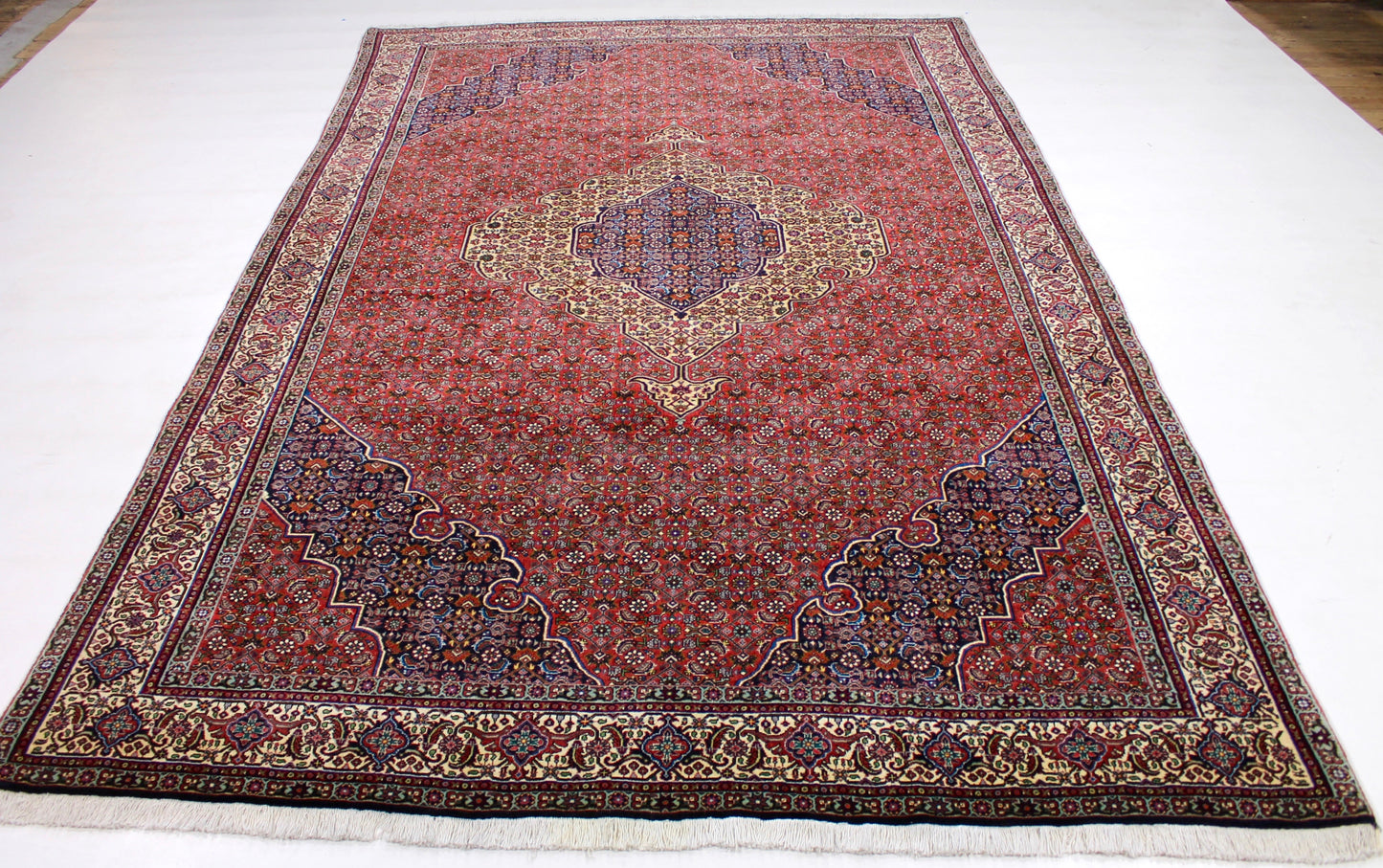 Bidjar Tekab