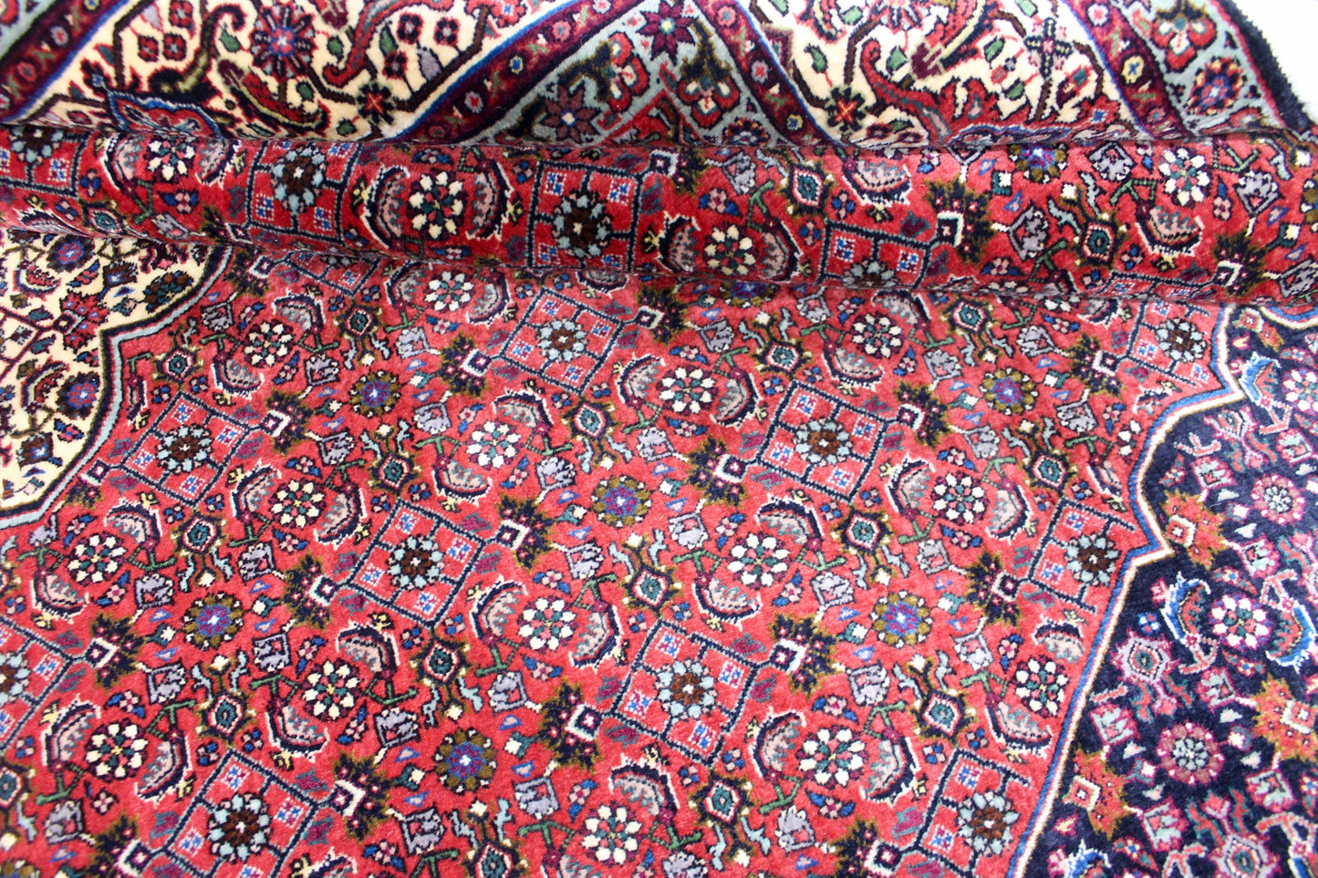 Bidjar Tekab