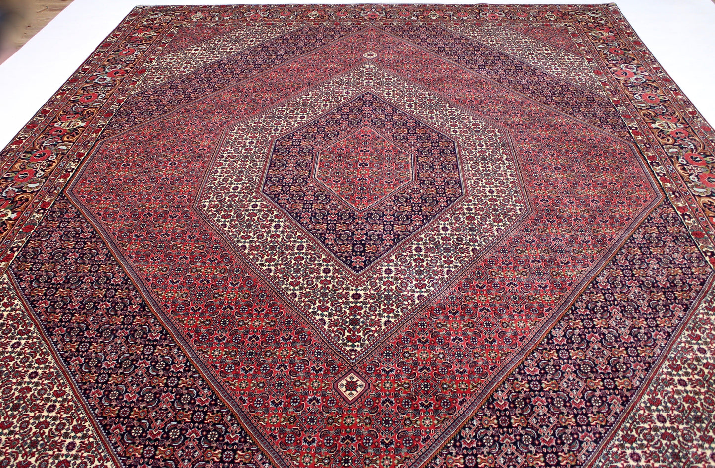Bidjar Tekab
