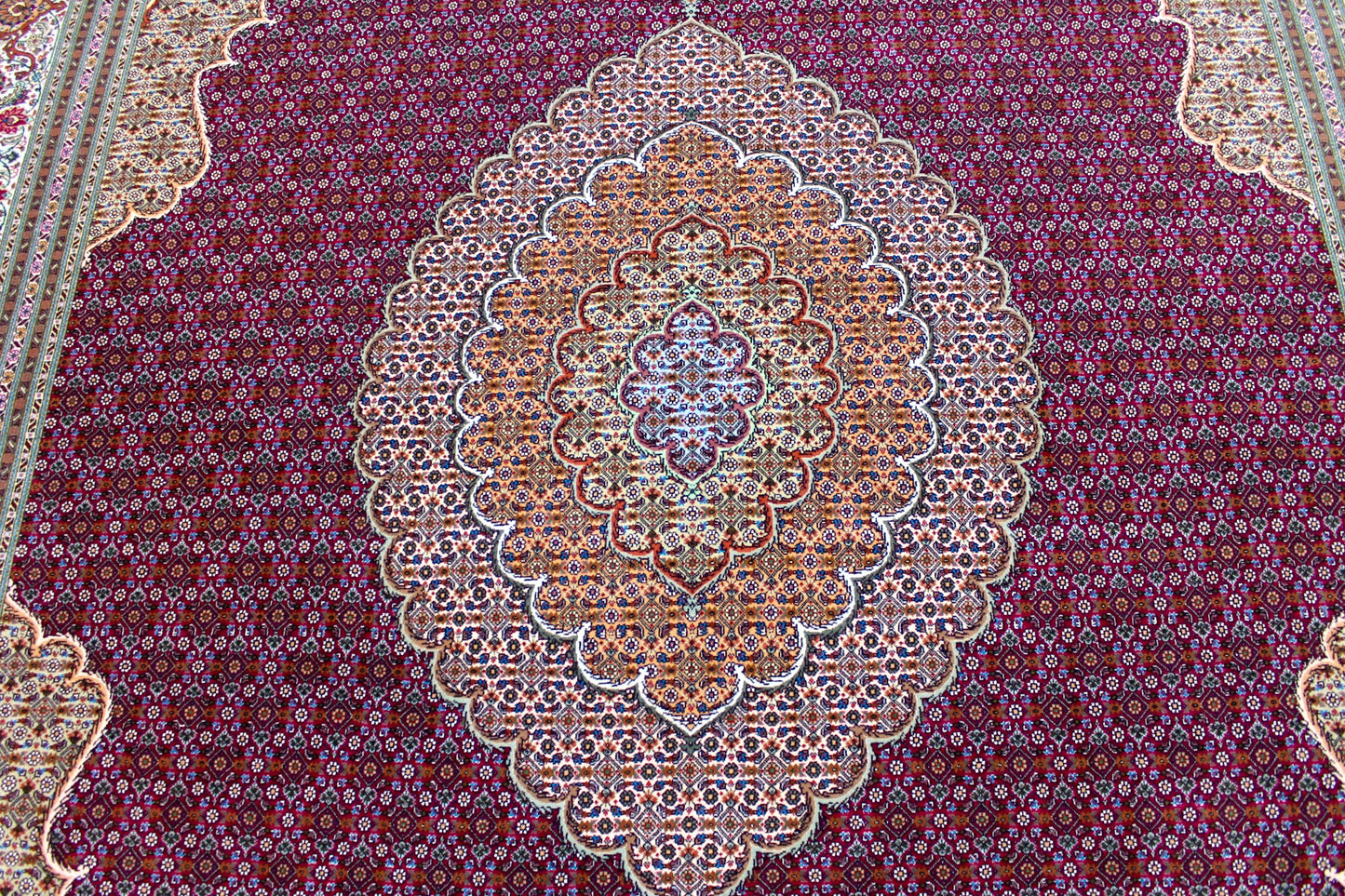 Tabriz 50R Mahi
