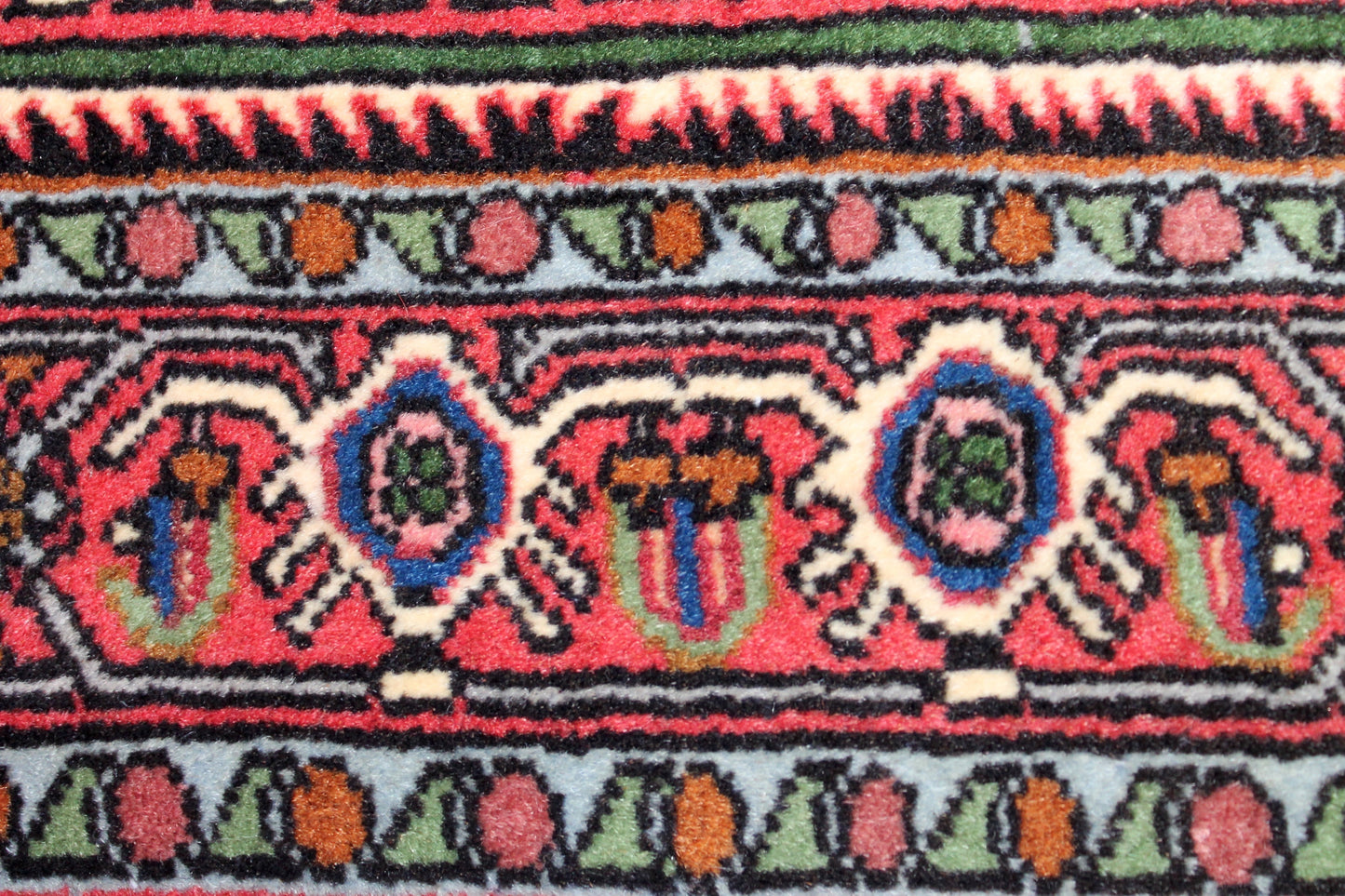 Bidjar tekab