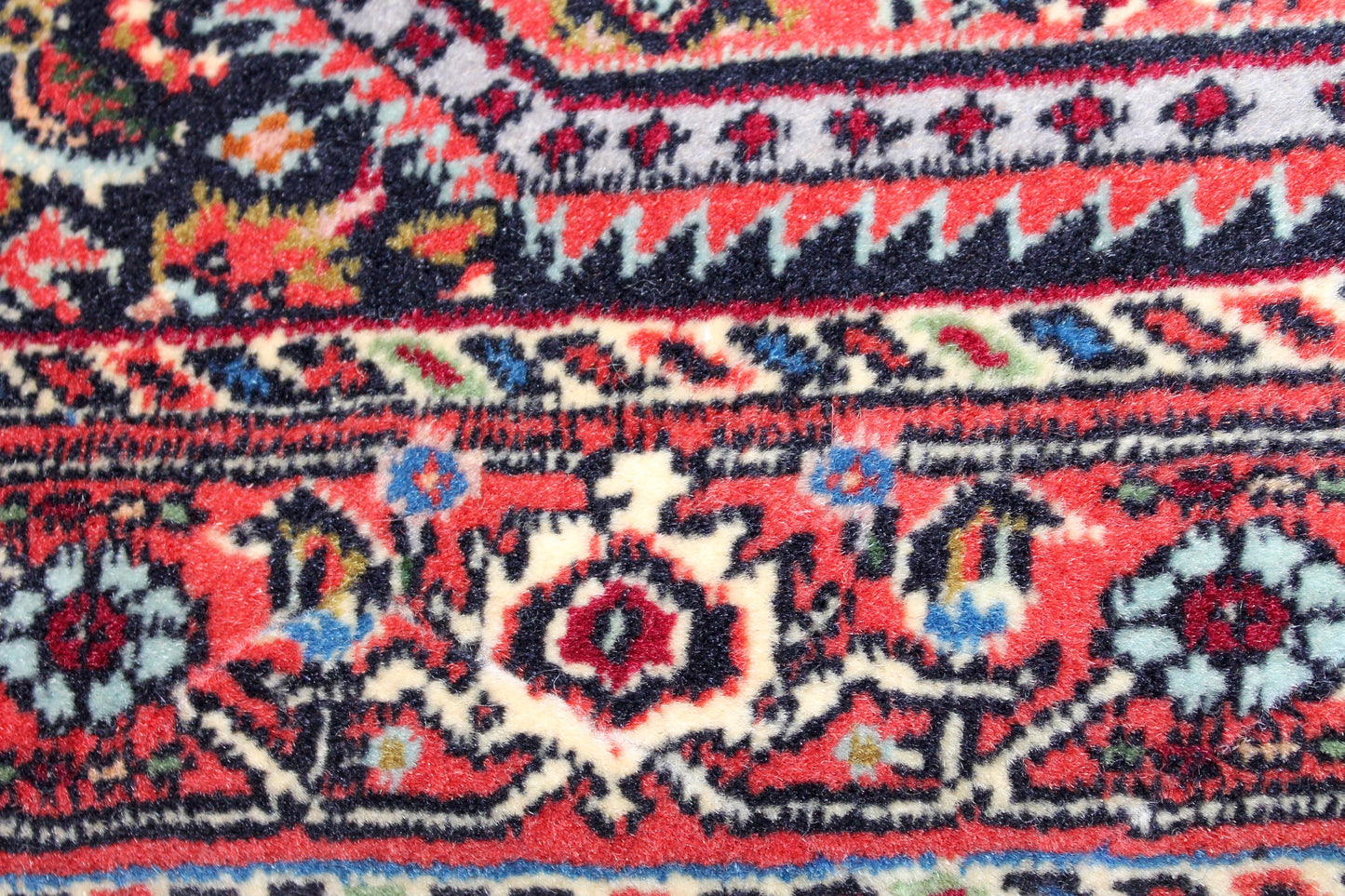 Bidjar tekab