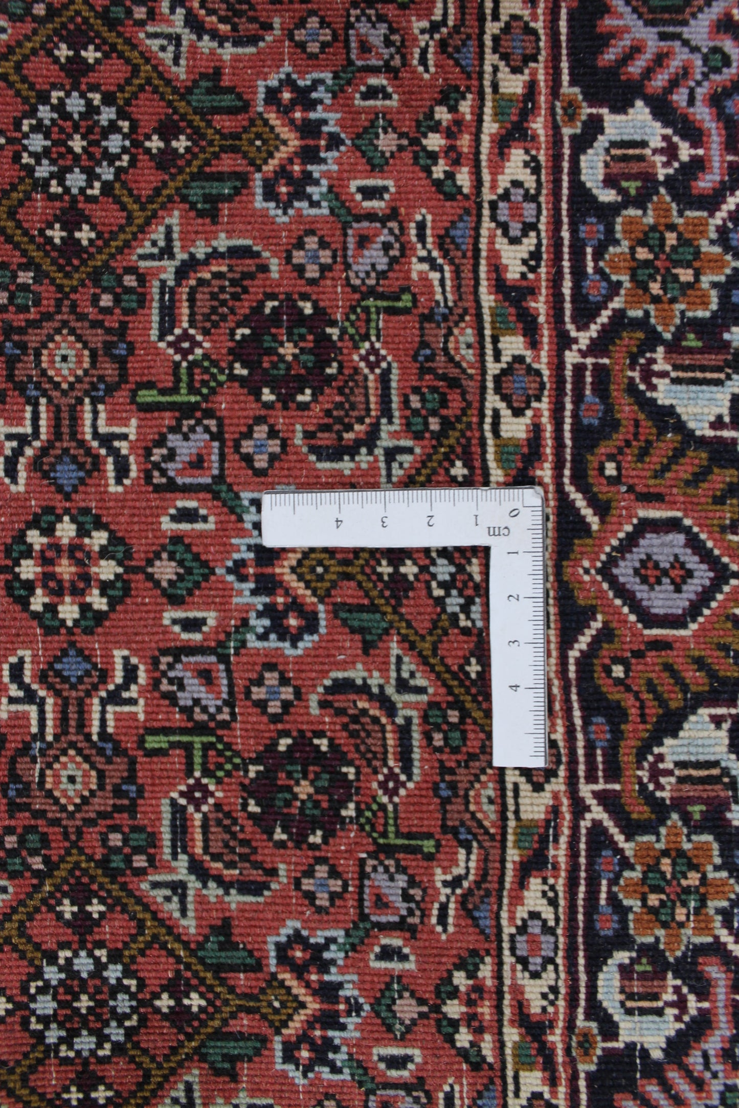 Bidjar Tekab