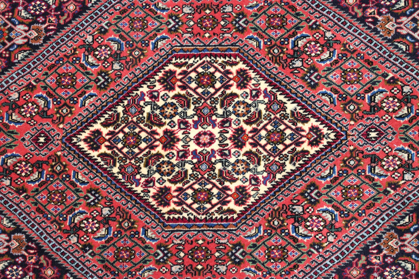 Bidjar tekab