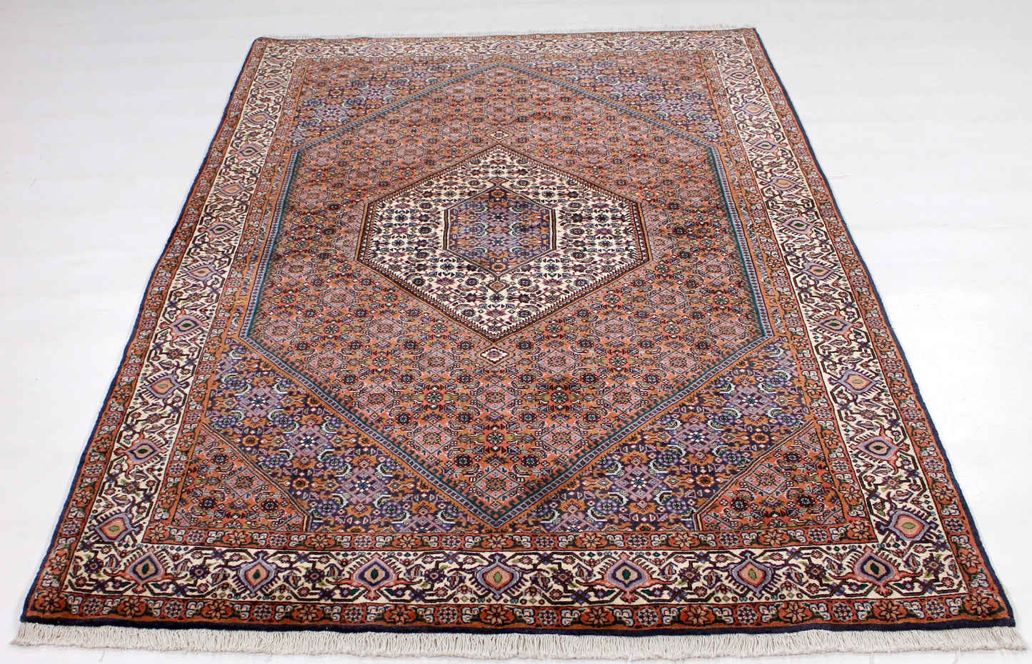 Bidjar Tekab