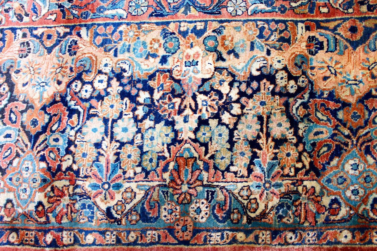 Sarough Amerikanisch