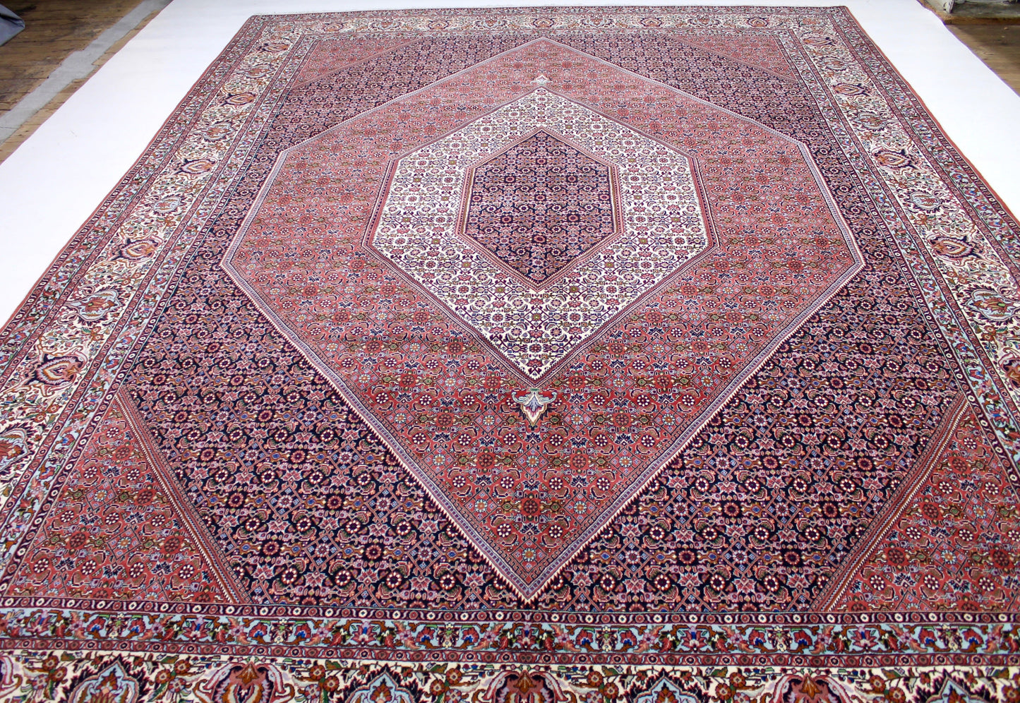 Bidjar Tekab