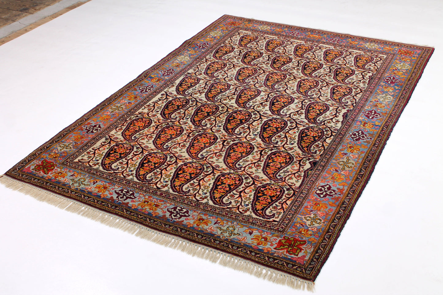 Farahan Antik