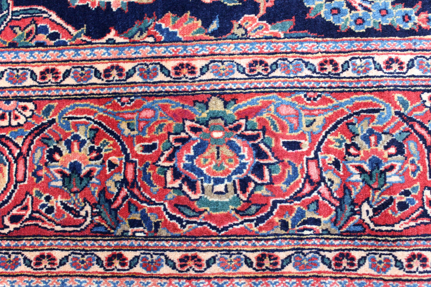 Kashan Antik