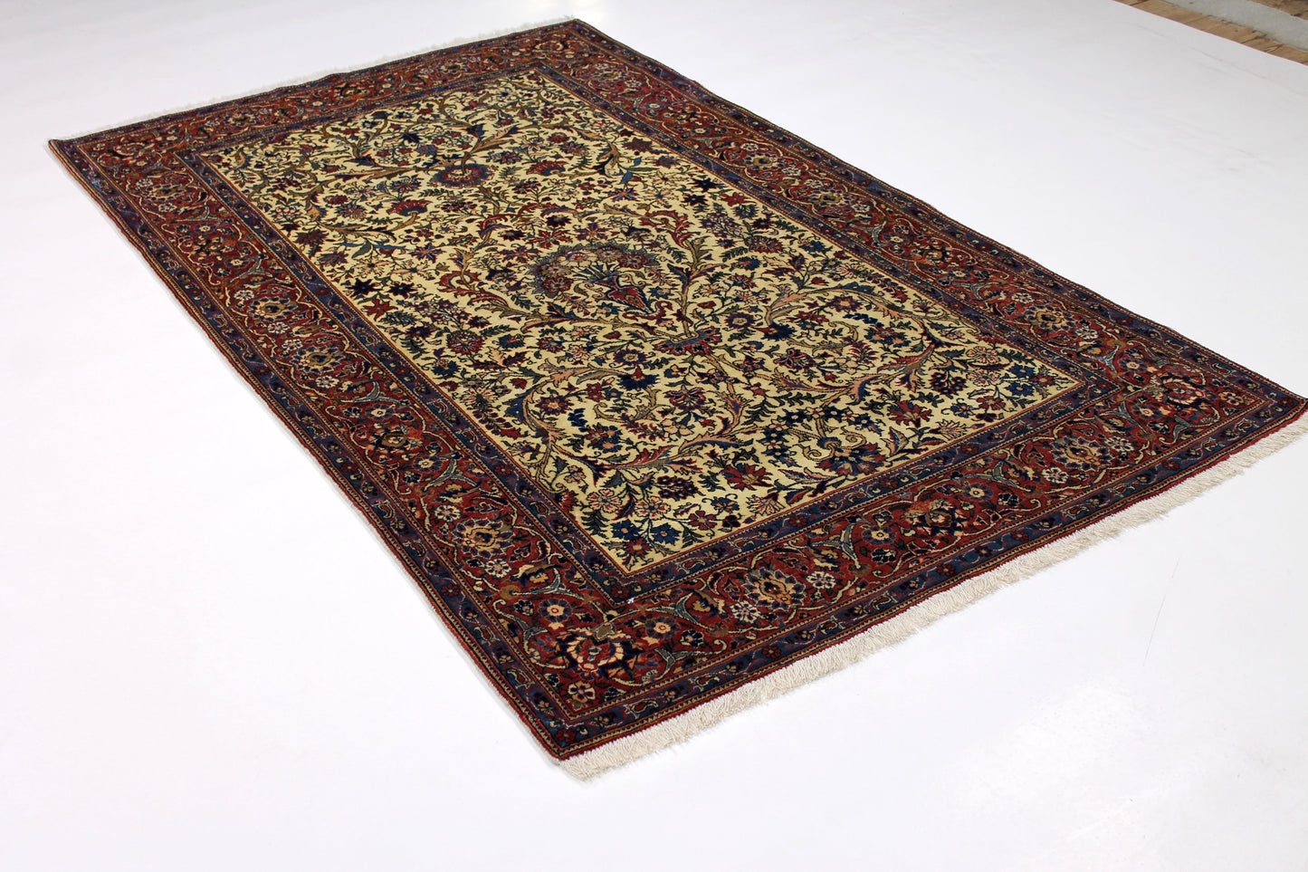 Kashan Weiss Antik
