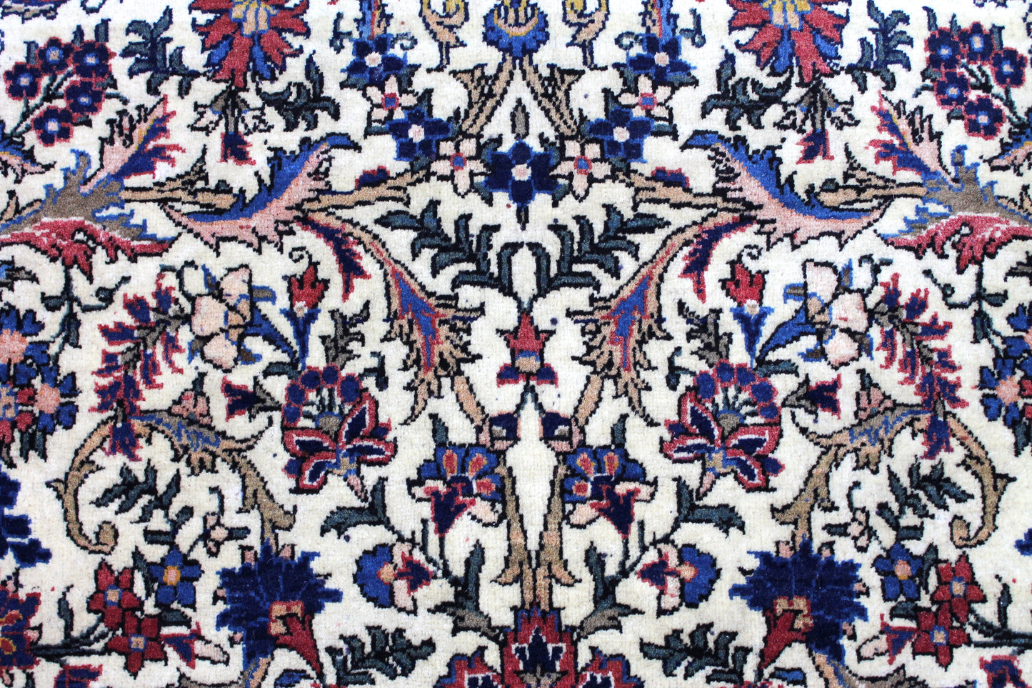 Kashan Weiss Antik