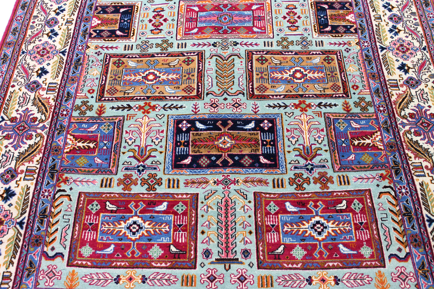 Kashan Antik