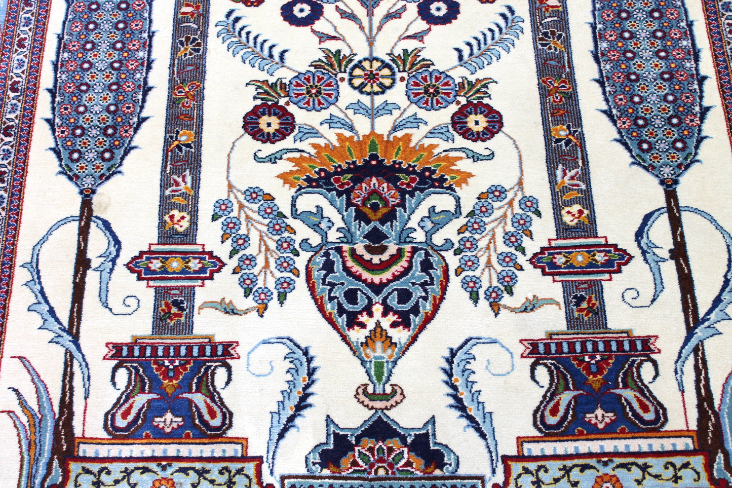 Kashan Weiss Antik