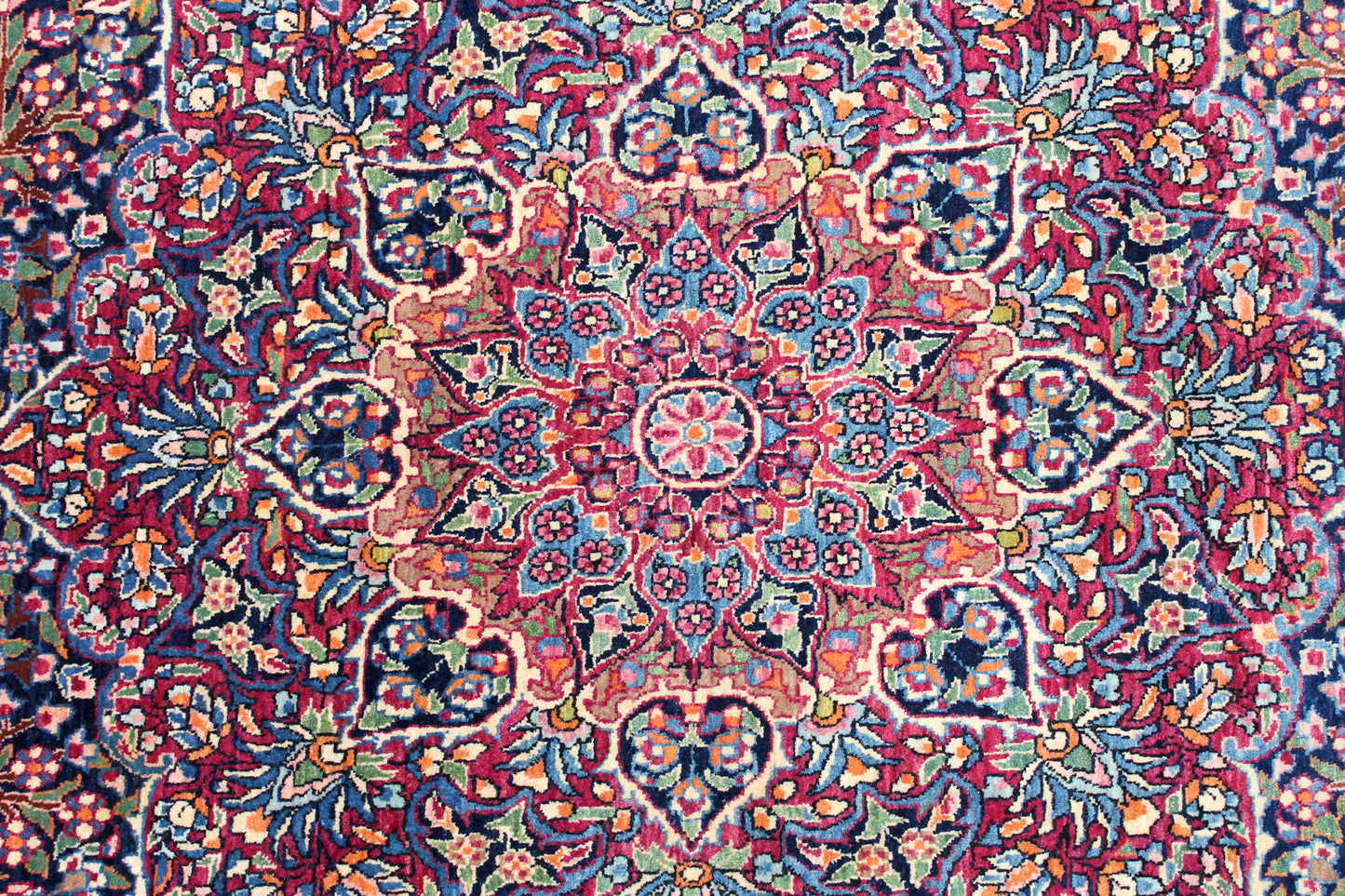 Todasht Antik