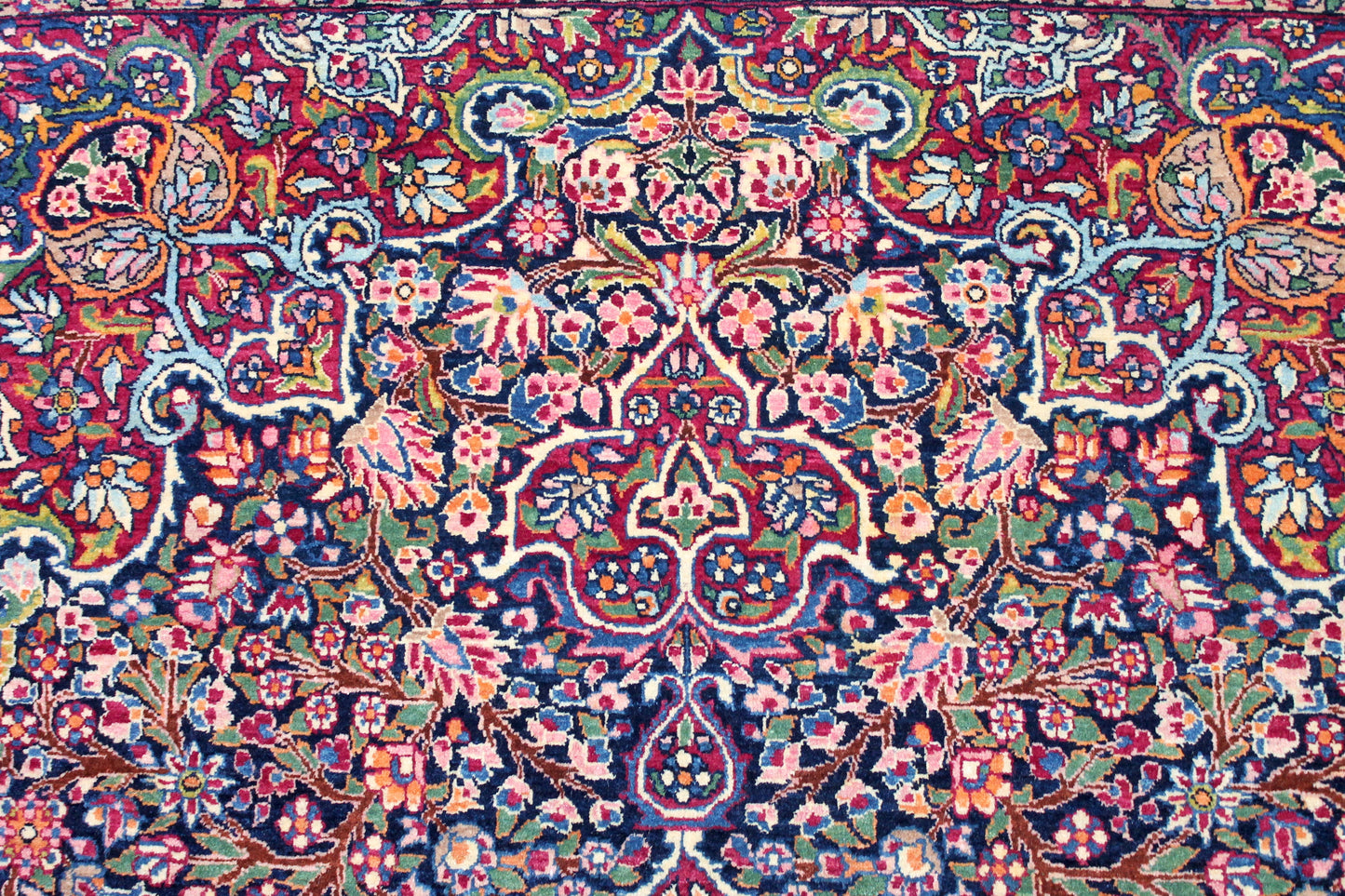 Todasht Antik