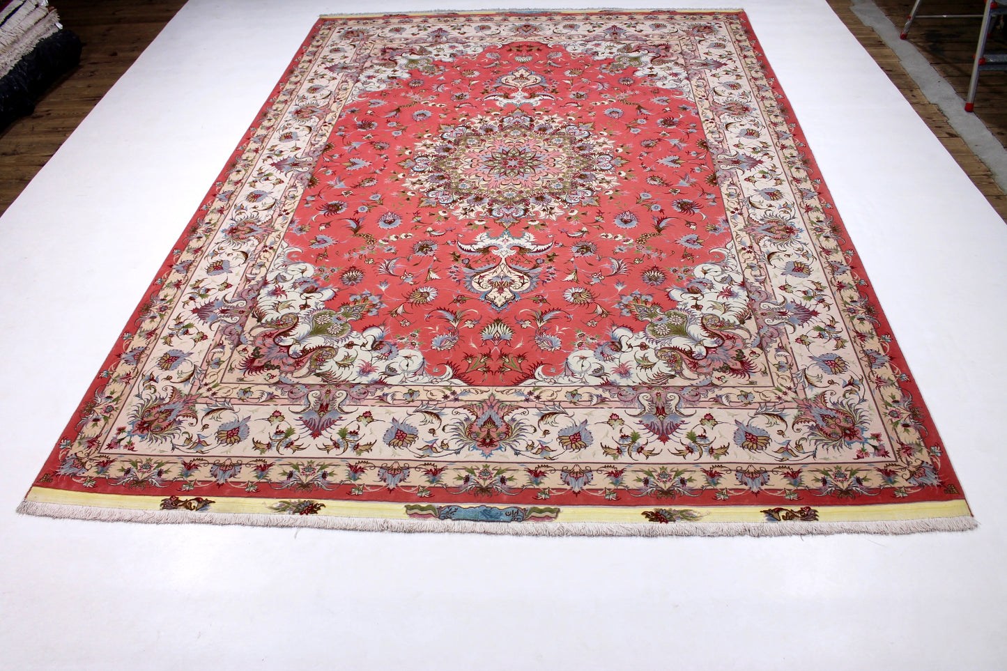 Tabriz 60R