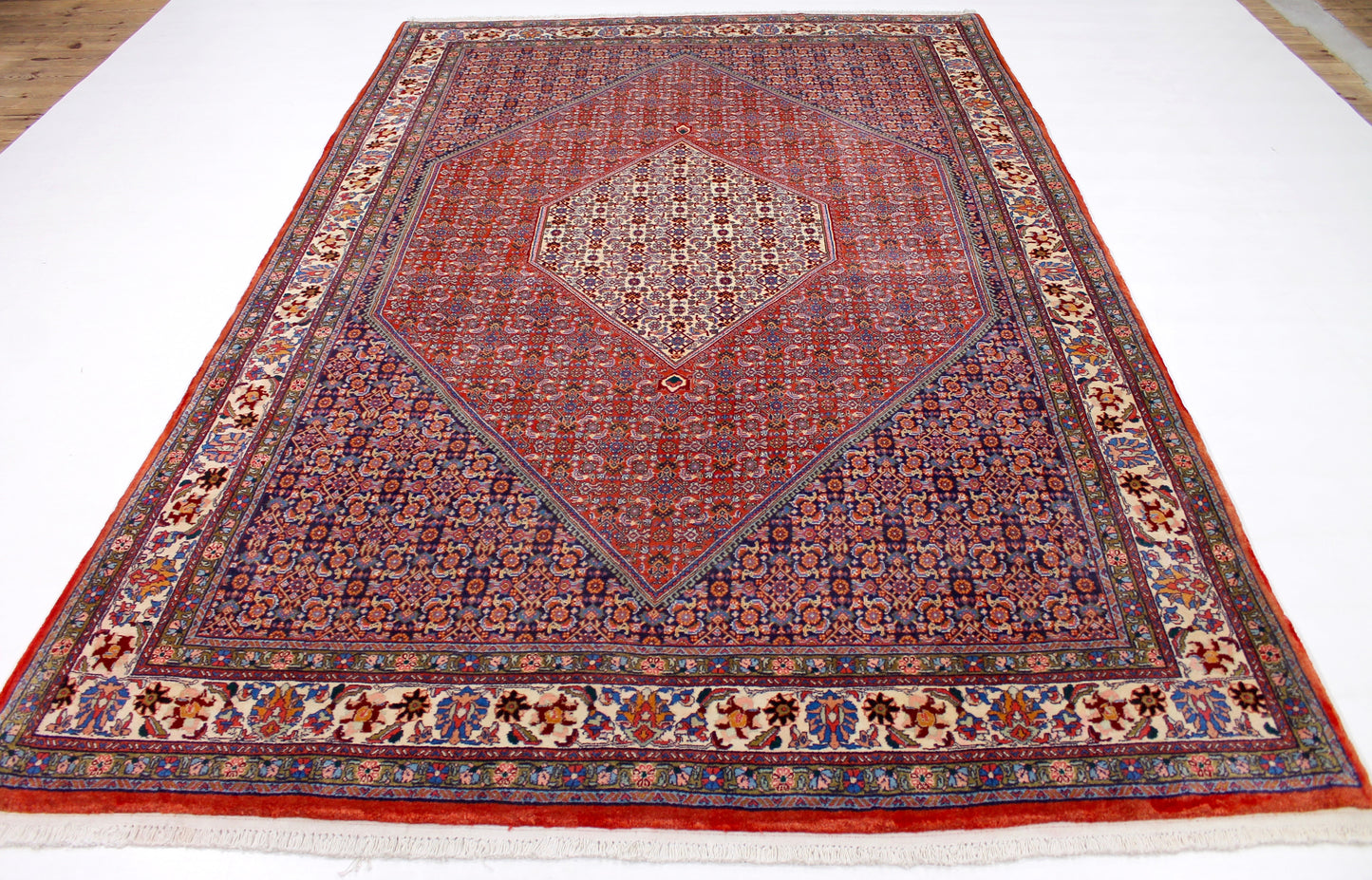 Bidjar Tekab