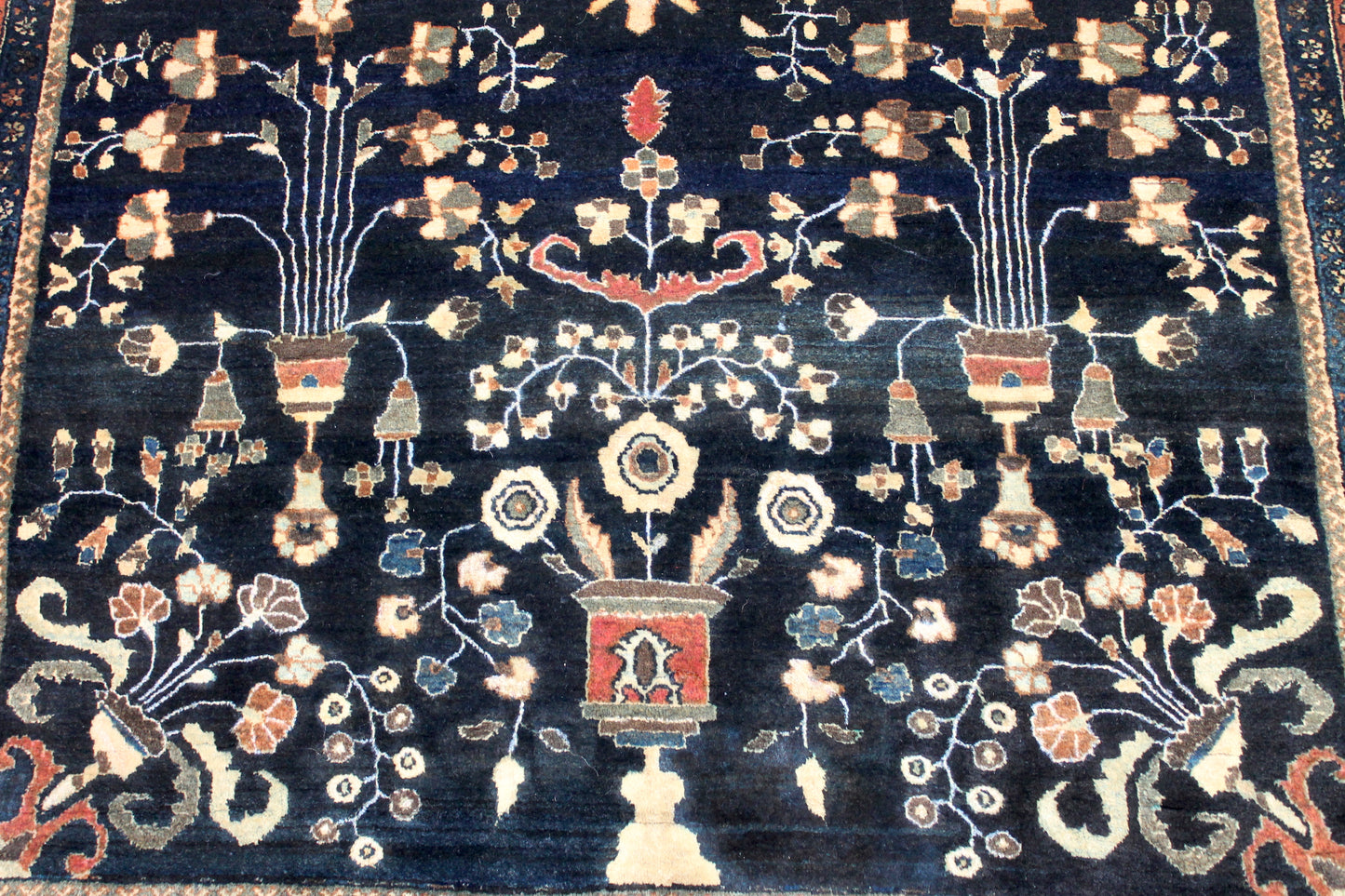Farahan Antik