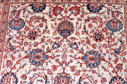 Kashan Weiss