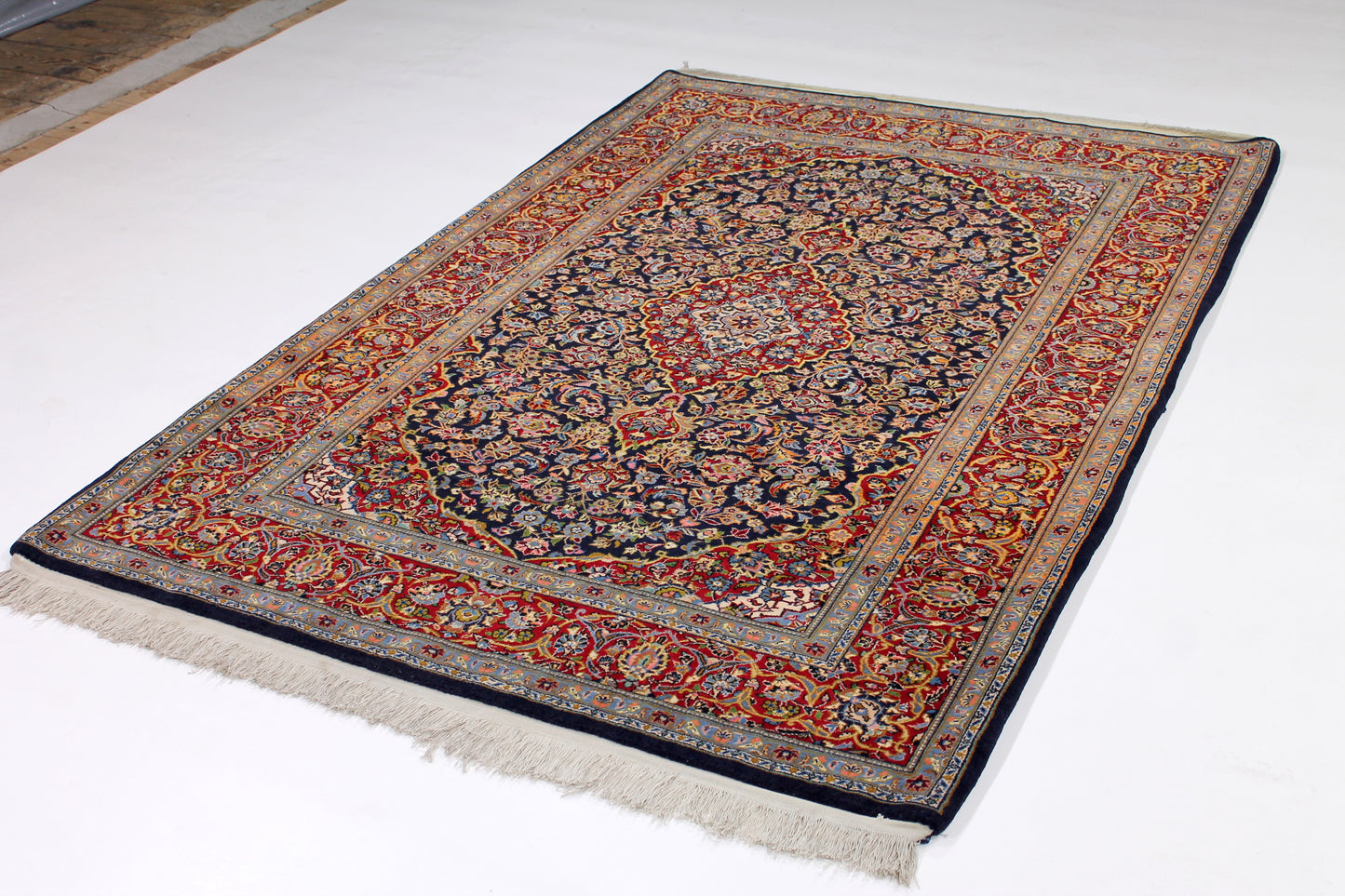 Kashan Antik