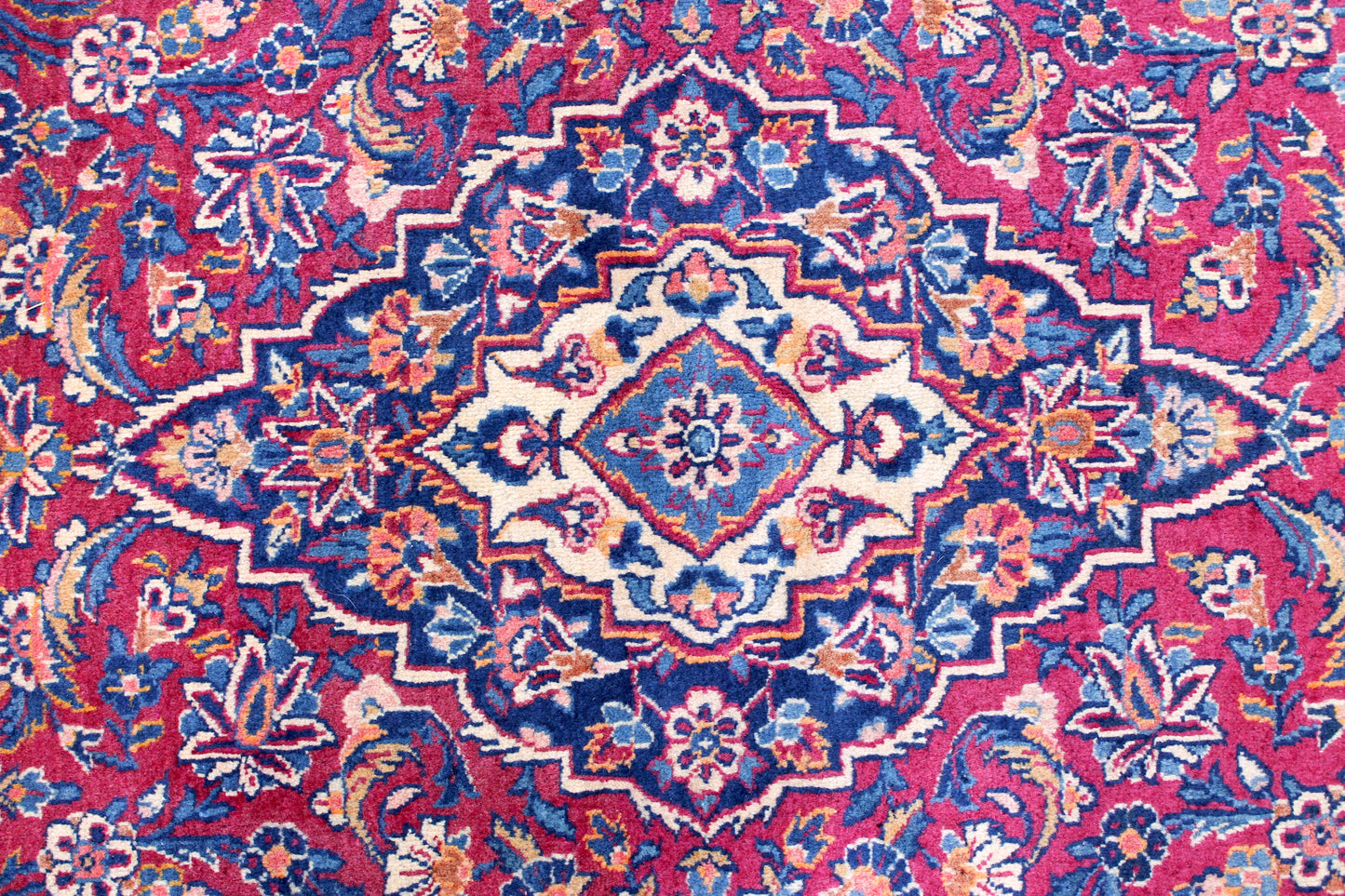 Kashan Antik