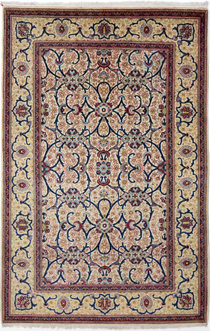 Weisser Kashan Antik