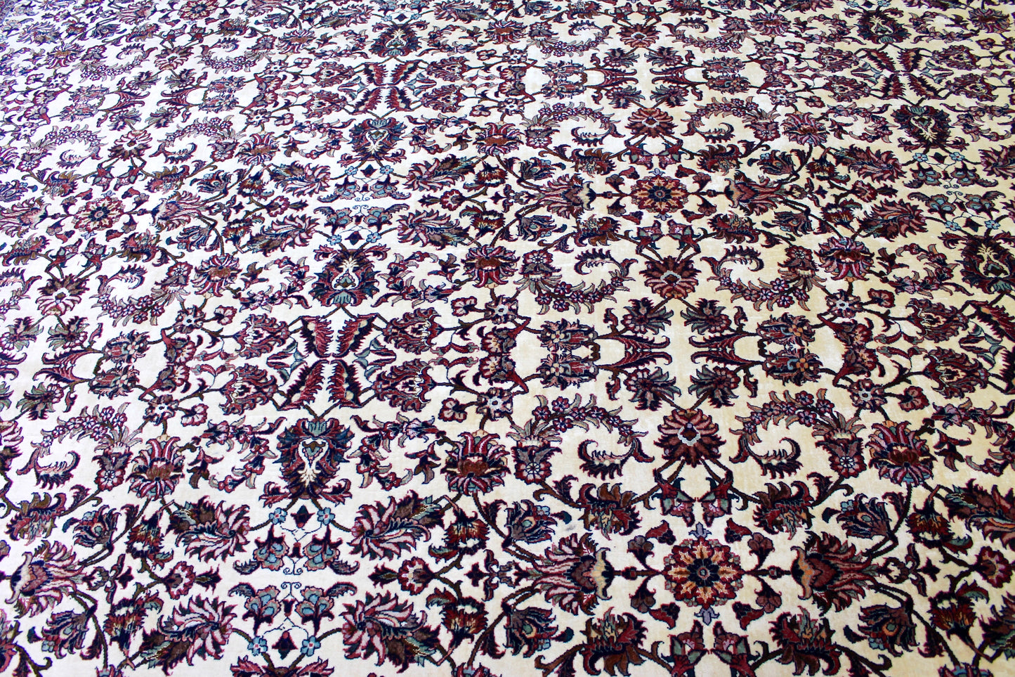 Bidjar Tekab mit Seide