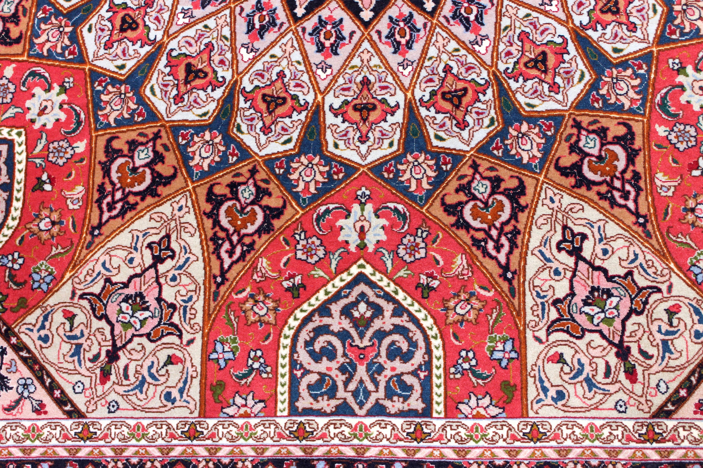 Täbriz 50 Raj Gonbad