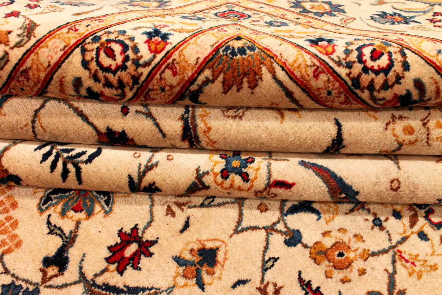 Kashan Kork