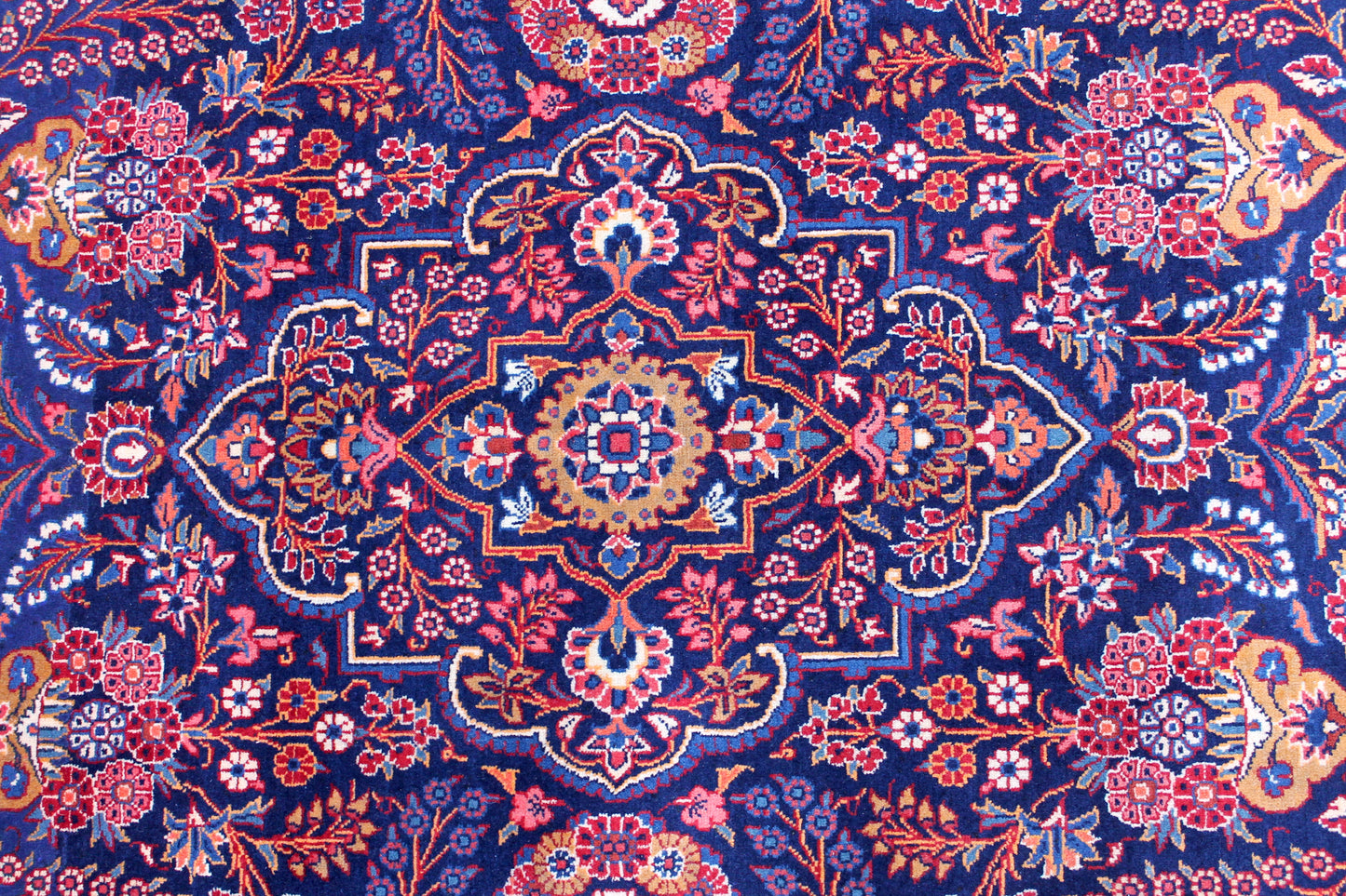 Kashan Antik