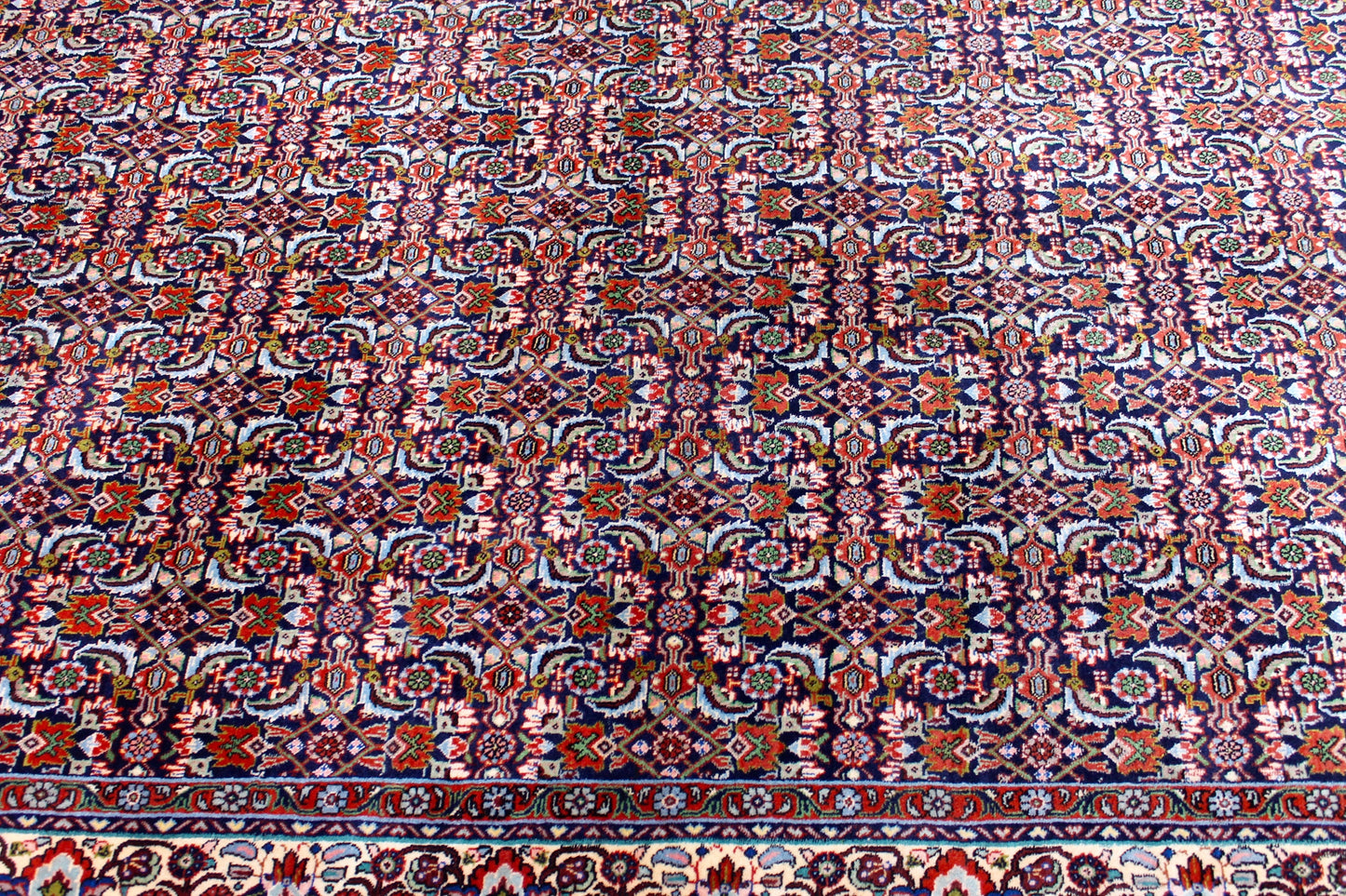 Bidjar Tekab