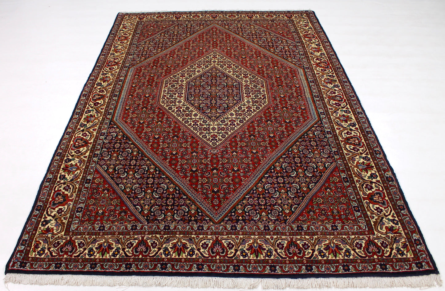 Bidjar Tekab