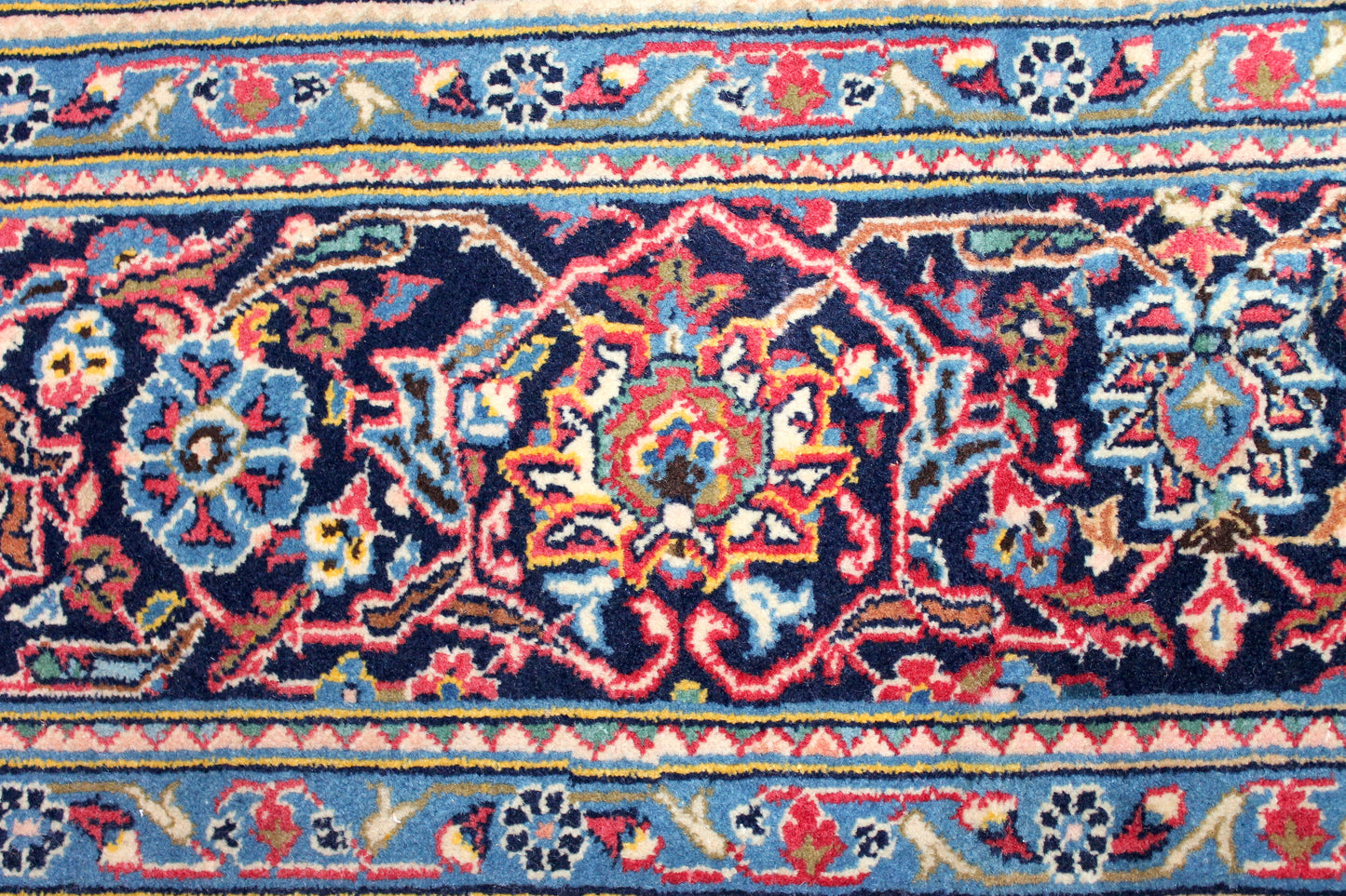 Kashan Antik