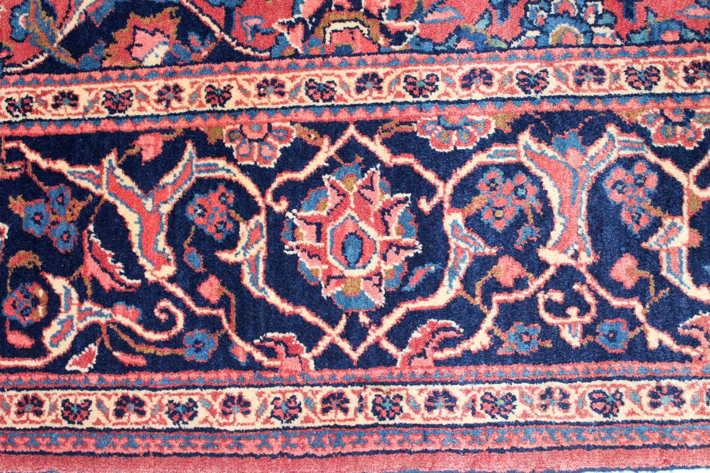 Kashan Antik