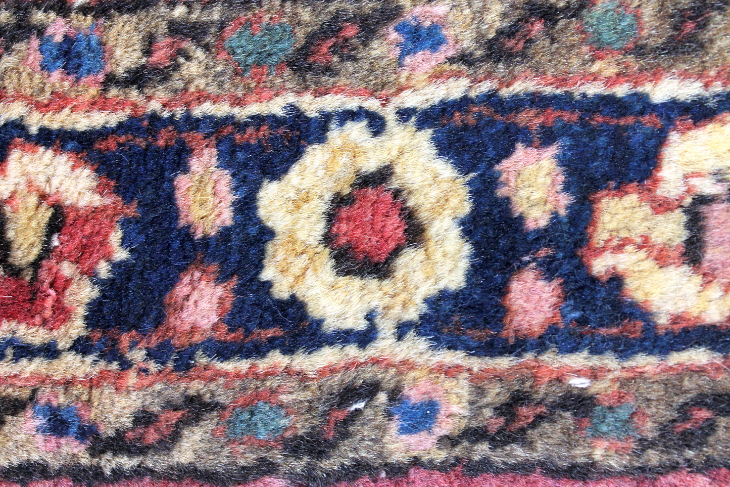 Amerikanischer Sarough Antik