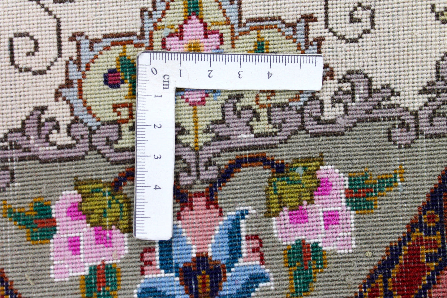 Täbriz 50 Raj rund mit Seide